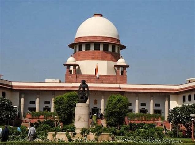 Supreme Court Affirms Article 370 and Demonetization in a Year Marked by Milestones