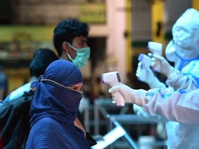India Reports 160 New Covid Cases and Two Deaths in a 24-Hour Span India Reports 160 New Covid Cases and Two Deaths in a 24-Hour Span