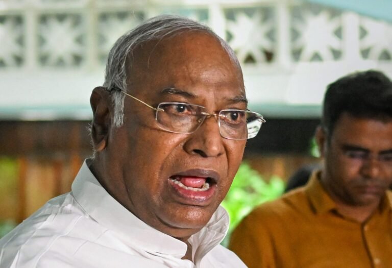 Kharge Targets Centre, Says Household Consumption Expenditure Survey ‘Election-Inspired’