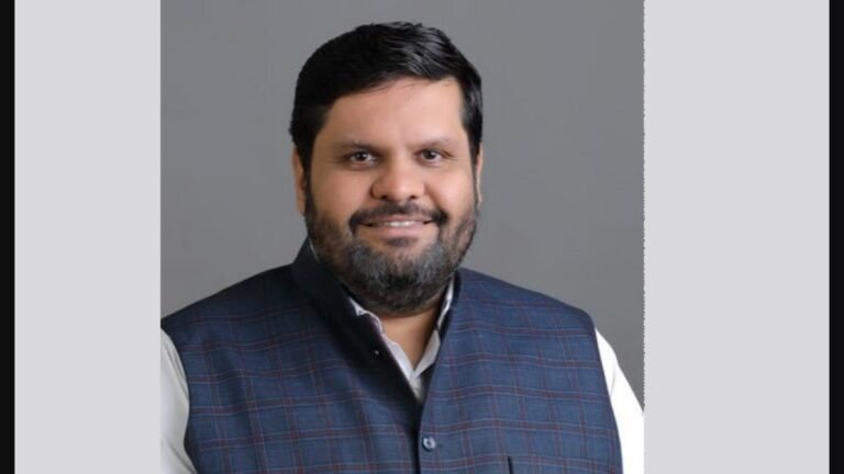 Gourav Vallabh Resigns from Congress Citing Inability to Raise ‘Anti-Sanatan’ Slogans