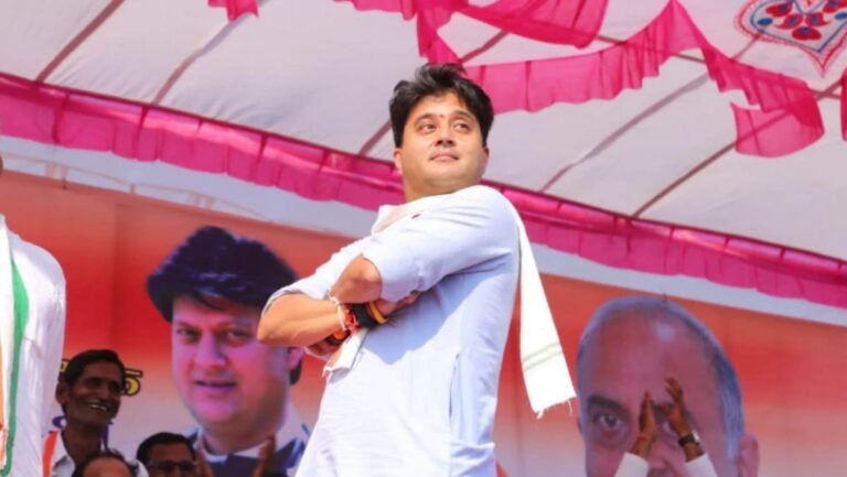 MNS Office-Bearers Resign in Response to Raj Thackeray’s Backing of PM Modi