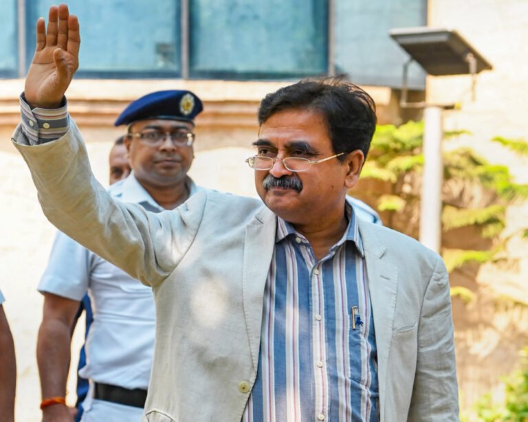 Security Extended to Former Judge Abhijit Gangopadhyay and Ex-TMC Leader Arjun Singh, Among Others in West Bengal by Centre